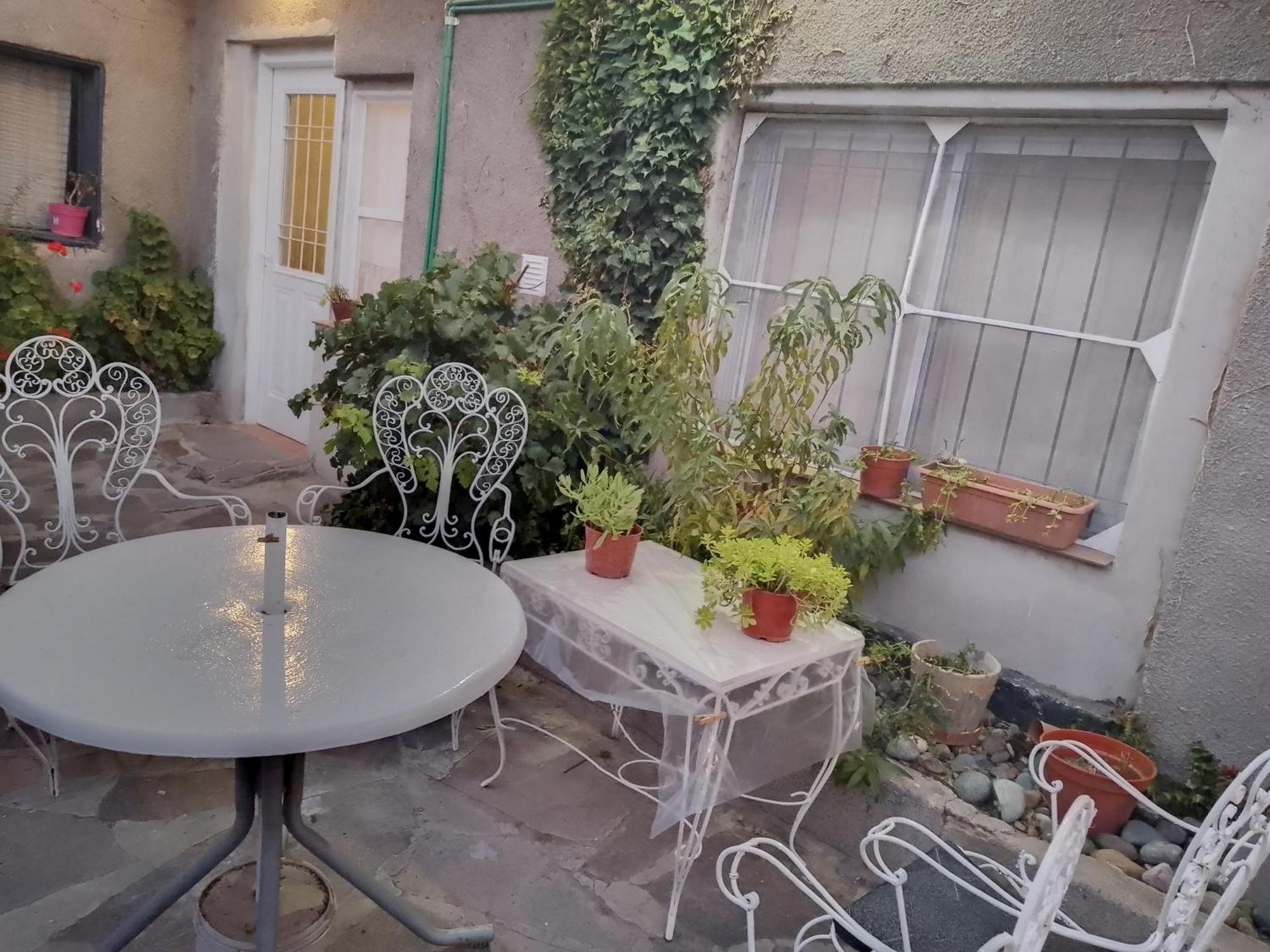 Depto En Trelew Apartment Exterior photo